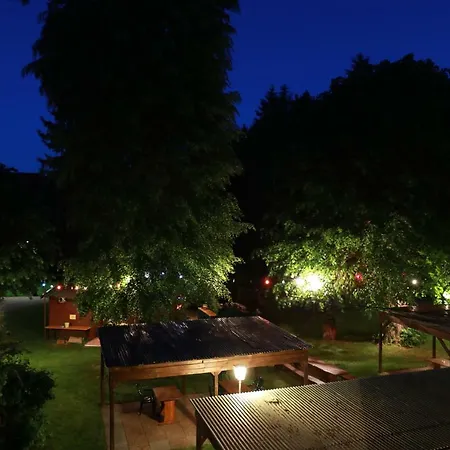 Motorradpension Externbrock Gasthuis Holzhausen (Hoxter)