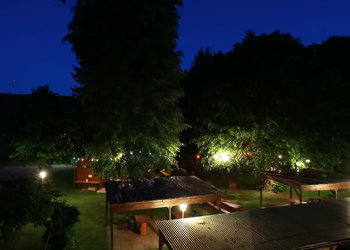 Motorradpension Externbrock Konukevi Holzhausen (Hoxter)