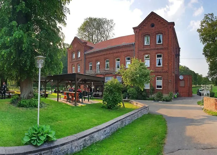 Konukevi Motorradpension Externbrock